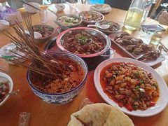 -大众跷脚牛肉馆·非遗传承单位(峨眉山店)