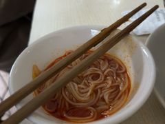 -铁锅哥米线