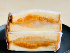芋泥肉松三明治-啊噗吐呦现场烘焙(麦凯乐店)
