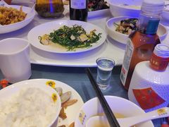 -巴特餐饮6加1音乐餐吧·新疆菜