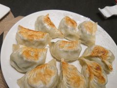 香煎韭菜饺-潮府馆·非遗潮州菜·世纪公园(新国际博览中心店)