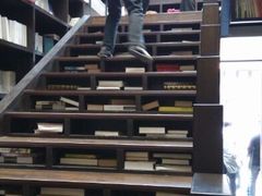 android_upload_pic-钟书阁(松江泰晤士小镇店)