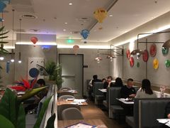 大堂-必胜客(鞍山万象汇店PH店)
