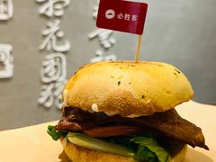 -必胜客(滨江店)