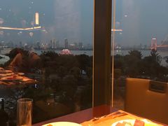 -武汉世茂希尔顿酒店·汇·全日餐厅