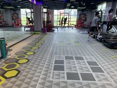 -UP健身私教馆(海岸城店)