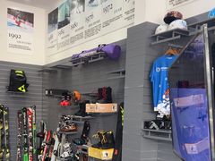 -零度滑雪室内训练中心(莘庄店)