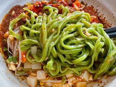 特色三合一-手擀菠菜面(西康路店)
