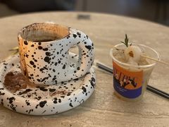 -玲婧胡同·生日蛋糕·餐厅(嘉里城店)