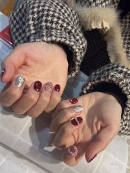 -UGIRL有个美甲