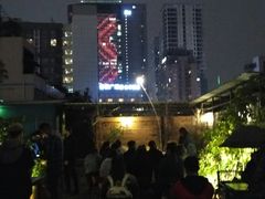 -拖板鞋咖啡旅行酒店(春熙路地铁站店)