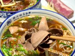 -镇南锅盖面馆(解放路店)