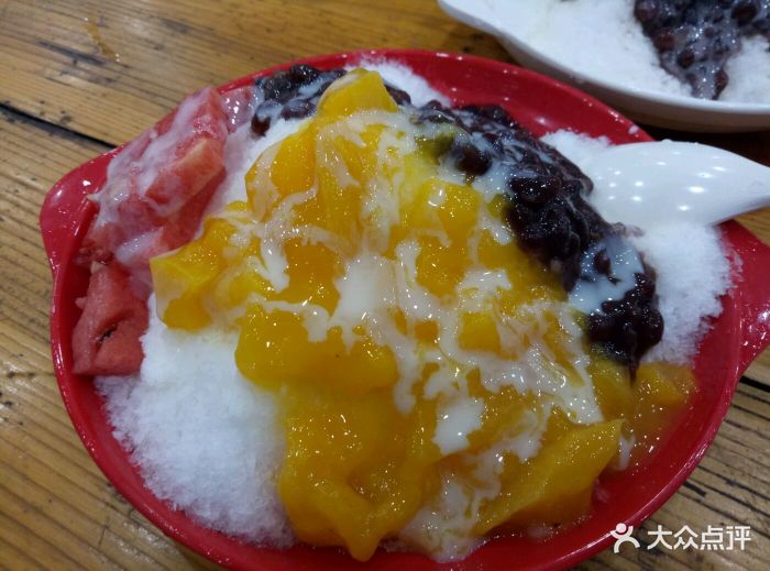 铁真刨冰王(红星路店)芒果红豆冰图片 - 第1张