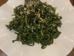 凉拌山菜-松月湖大酒店