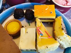 -亚马逊环球美食百汇(新城吾悦广场店)