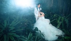 唯美浪漫-巴黎婚纱摄影工作室