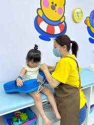 -熊小米专业儿童游泳馆