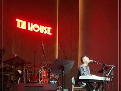 -TZ House音乐现场(来福士中心店)