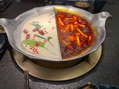 -湊湊火锅·茶憩(打浦桥日月光店)