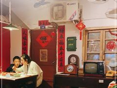 -思博半步颠小酒馆(梦时代店)