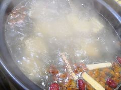 -濠轩阁特色生蚝火锅(水湾路店)