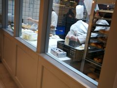 面包甜点陈列柜-面包新语(吾悦国际广场店)