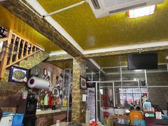 大堂-古城苗家土菜馆(河景餐厅店)