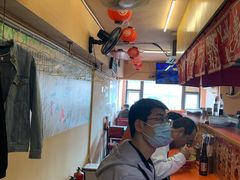 -拉面莊夢語＆中华料理八椿