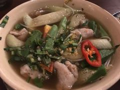 -Cuc Gach Quan Restaurant