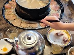 -峰瑞藏地美食·石锅鸡·牦牛肉(大昭寺品牌店)