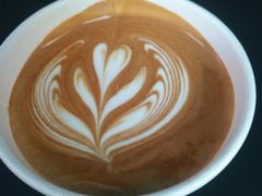 拿铁-JPG coffee(广州体育西店)