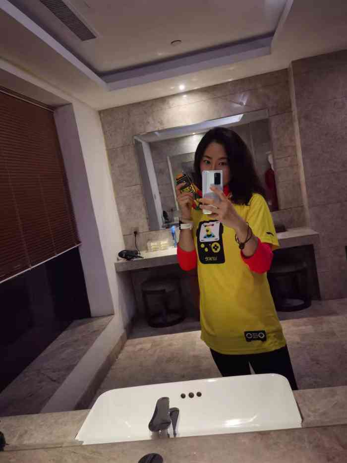 奥体四季温泉(奥体中心店)-"第二次去了,从进门到出门服务态度大赞,用