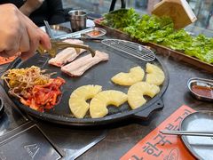 -彭妈家•韩国烤肉料理(张杨路店)