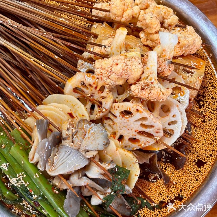 发现市井美食的秘密 家属院里的钵钵鸡