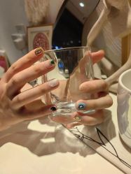 -米小兔美甲美睫