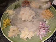 -得意咚瓜·顺德鱼生·冬瓜火锅(深圳首店)