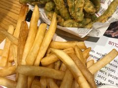 -The Habit Burger Grill 哈比特汉堡(爱琴海店)