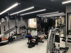 -享受健身·美体塑形馆