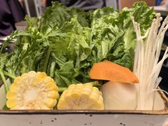 -牛人日志·鲜牛肉骨汤火锅(万科里瑧店)
