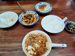 -小谭豆花(西大街店)