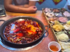 -赵美丽·重庆社区火锅·直营店(火车东站·中豪国际店)