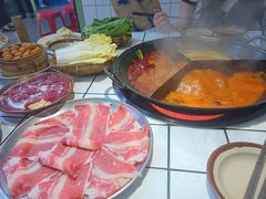 -巴卤社老火锅(财富店)