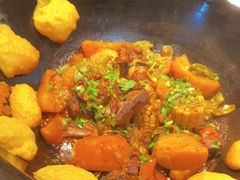 -鱼窝棚柴火铁锅炖(富山屯店)