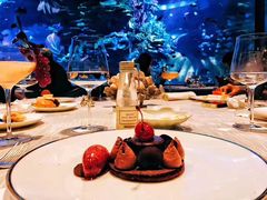 -迪拜帆船酒店海底餐厅