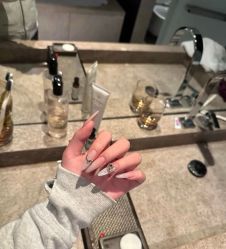 -初瞳专营美睫美甲