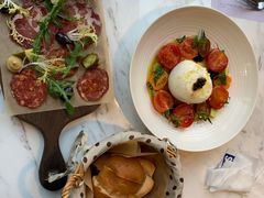 -九月里.自由花园餐厅