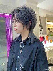 -时尚殿堂明星门店