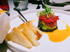 牛肉塔塔配牛油果黑橄榄酱-Solo(衡山路店)