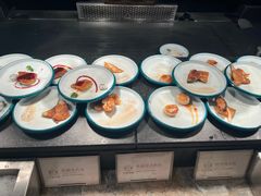 -半岛翡丽海鲜自助餐厅(观风亭店)