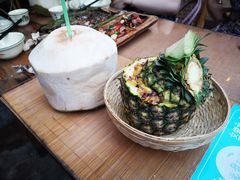 菠萝饭-火咂咂竹筒宴(告庄店)